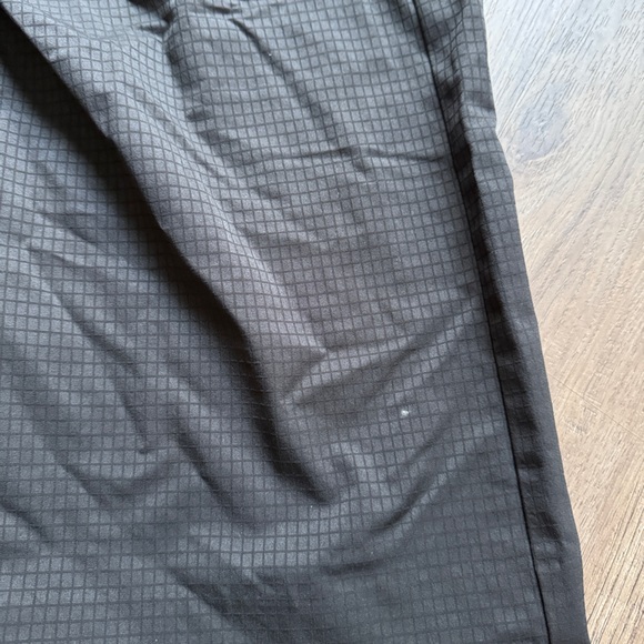 Adidas Black Climalite Capri Pants - Size 6 - Picture 12 of 12